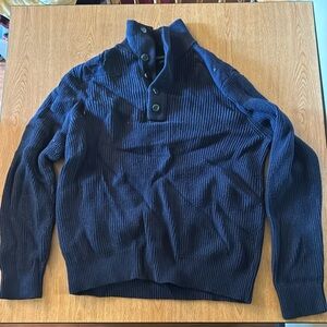 Like-New Condition blue size XL Banana Republic Sweater